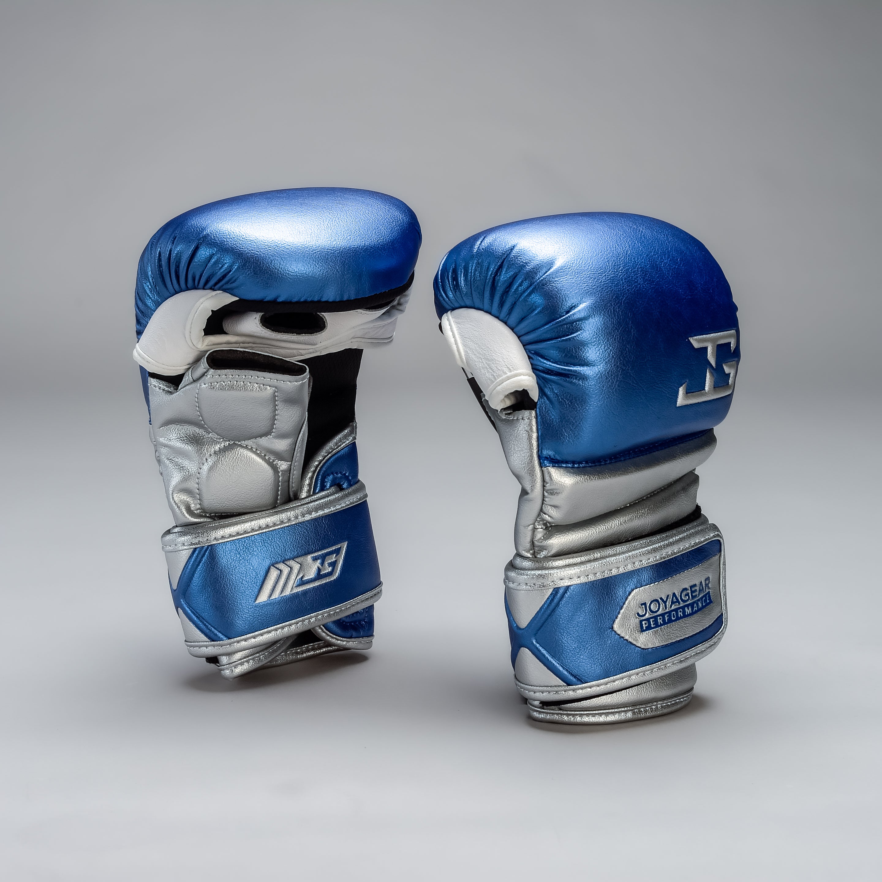 MMA_BLUE_gloves_DSC3763.jpg