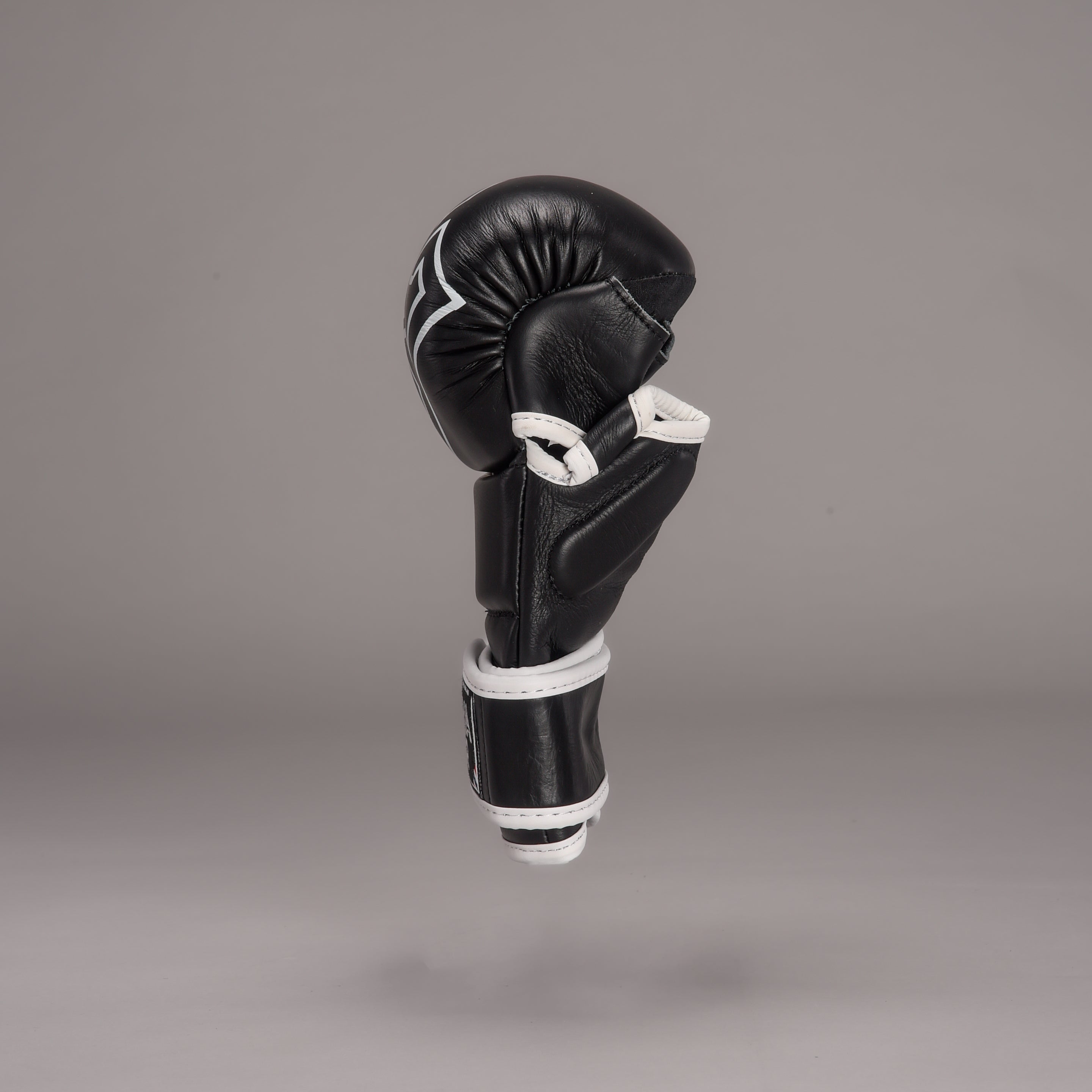 Joyagear Strike Thailand MMA Sparring Handschoenen Zwart