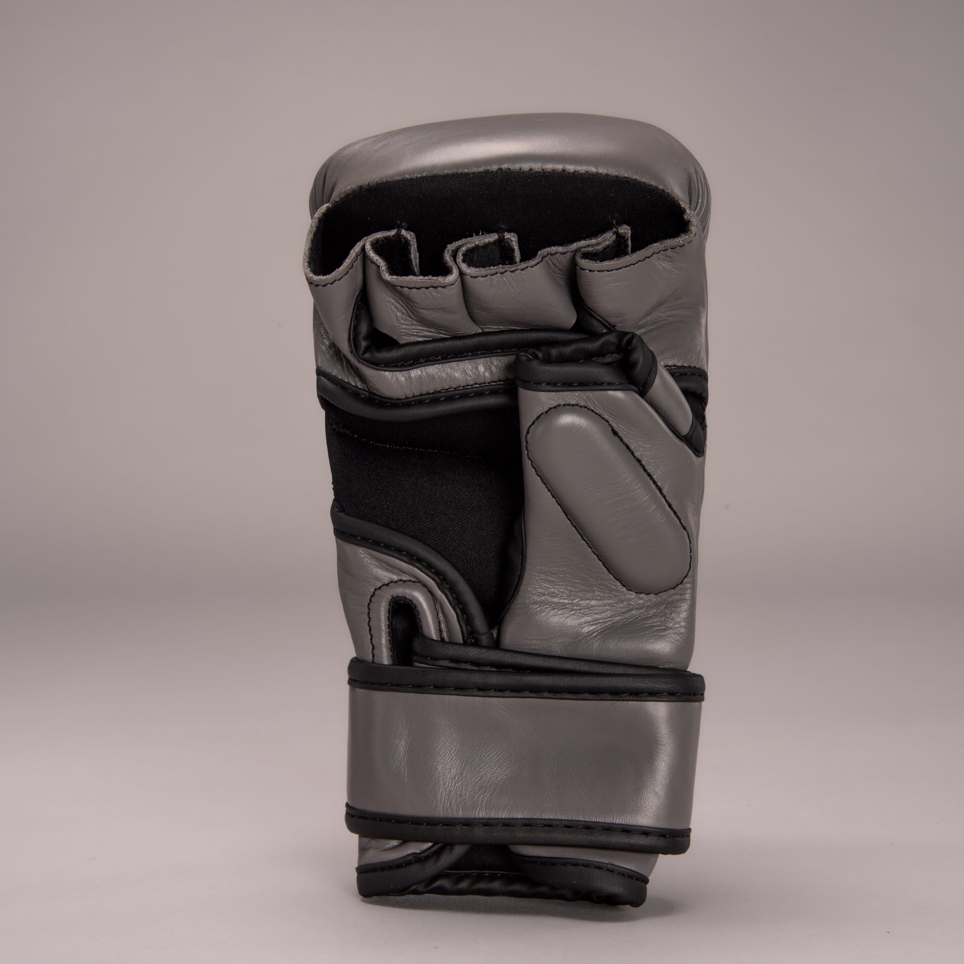 Joyagear Strike Thailand MMA Sparring Handschoenen Grijs