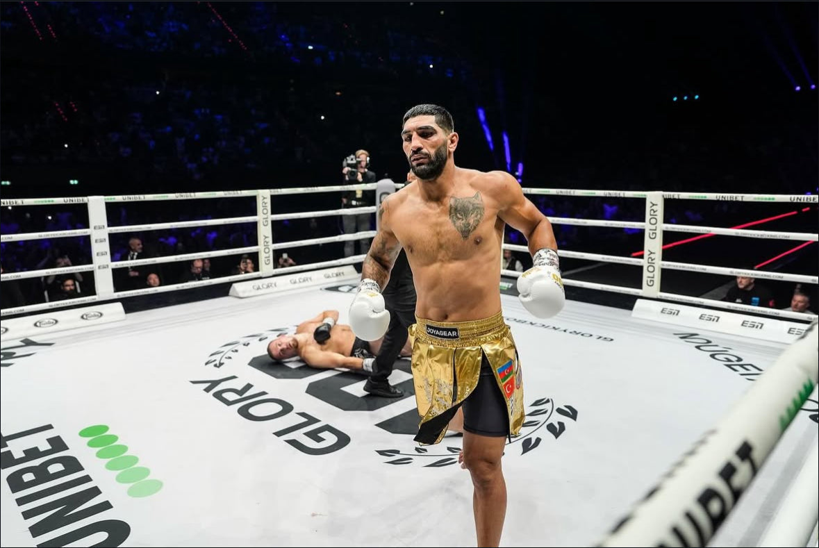 Joyagear Vechters Brengen Vuur Naar GLORY 100 – Een Avond Vol Emotie, Impact en Onvergetelijke Momenten