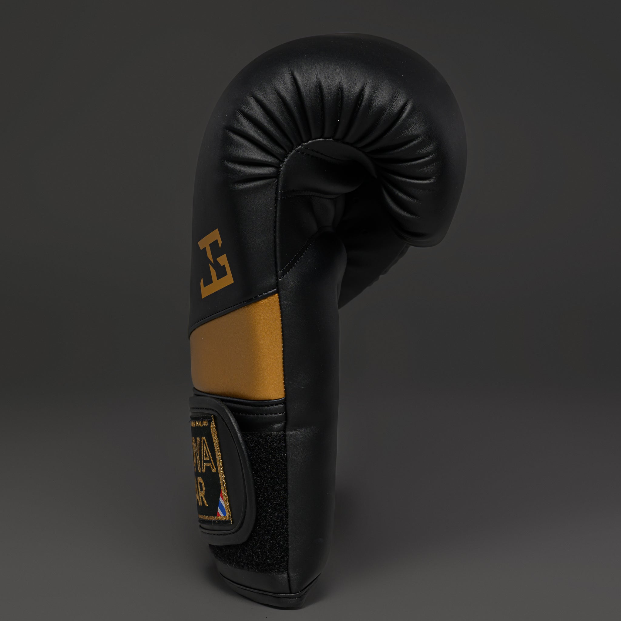 Joya Strike Air (Kick) Bokshandschoenen Zwart/Goud