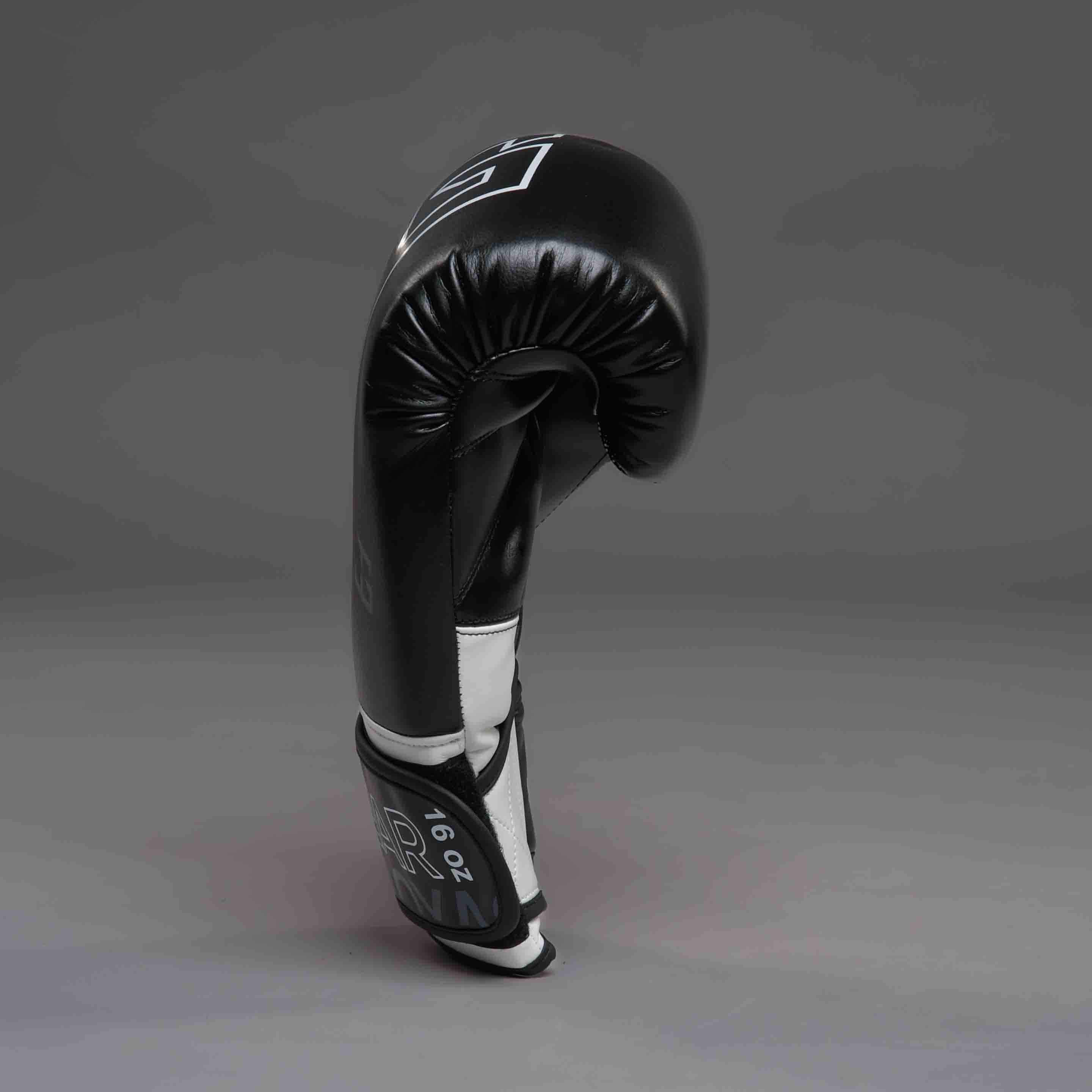 Joyagear "Evolution" Bokshandschoenen - Zwart/Wit