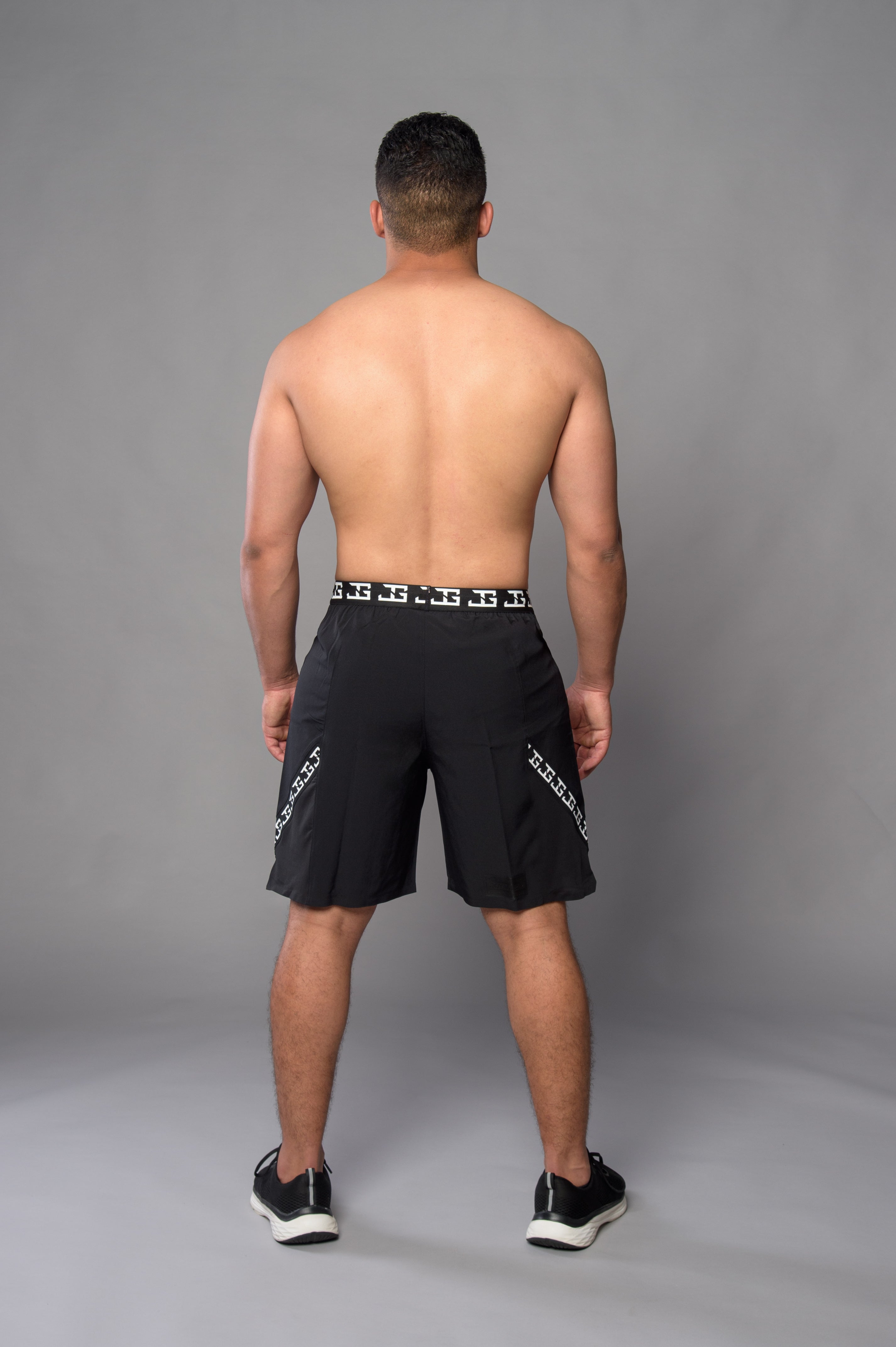 The Joyagear Essential Pants - BLACK/WHITE