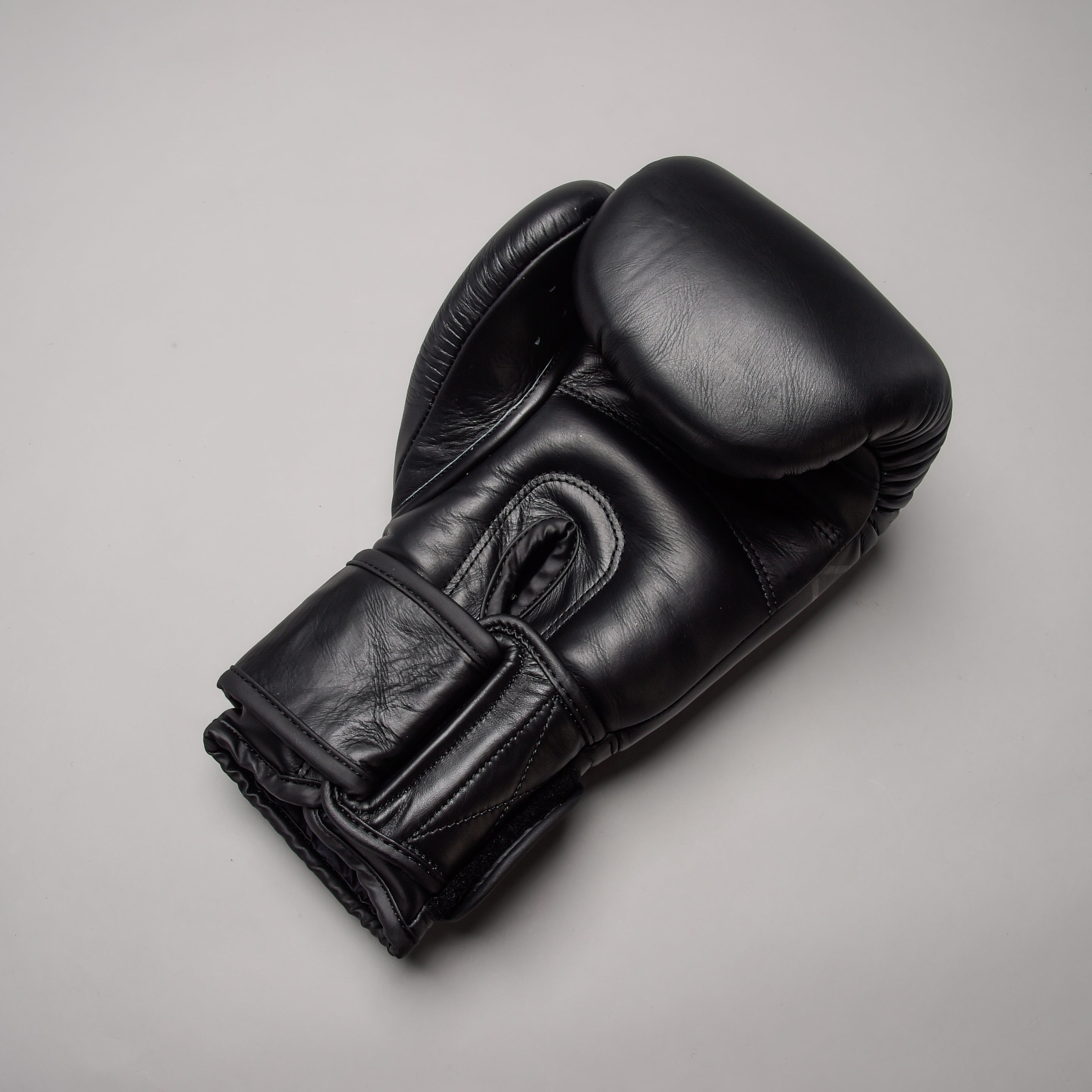 Joya Strike (Kick) Boxing Gloves - Black/Black