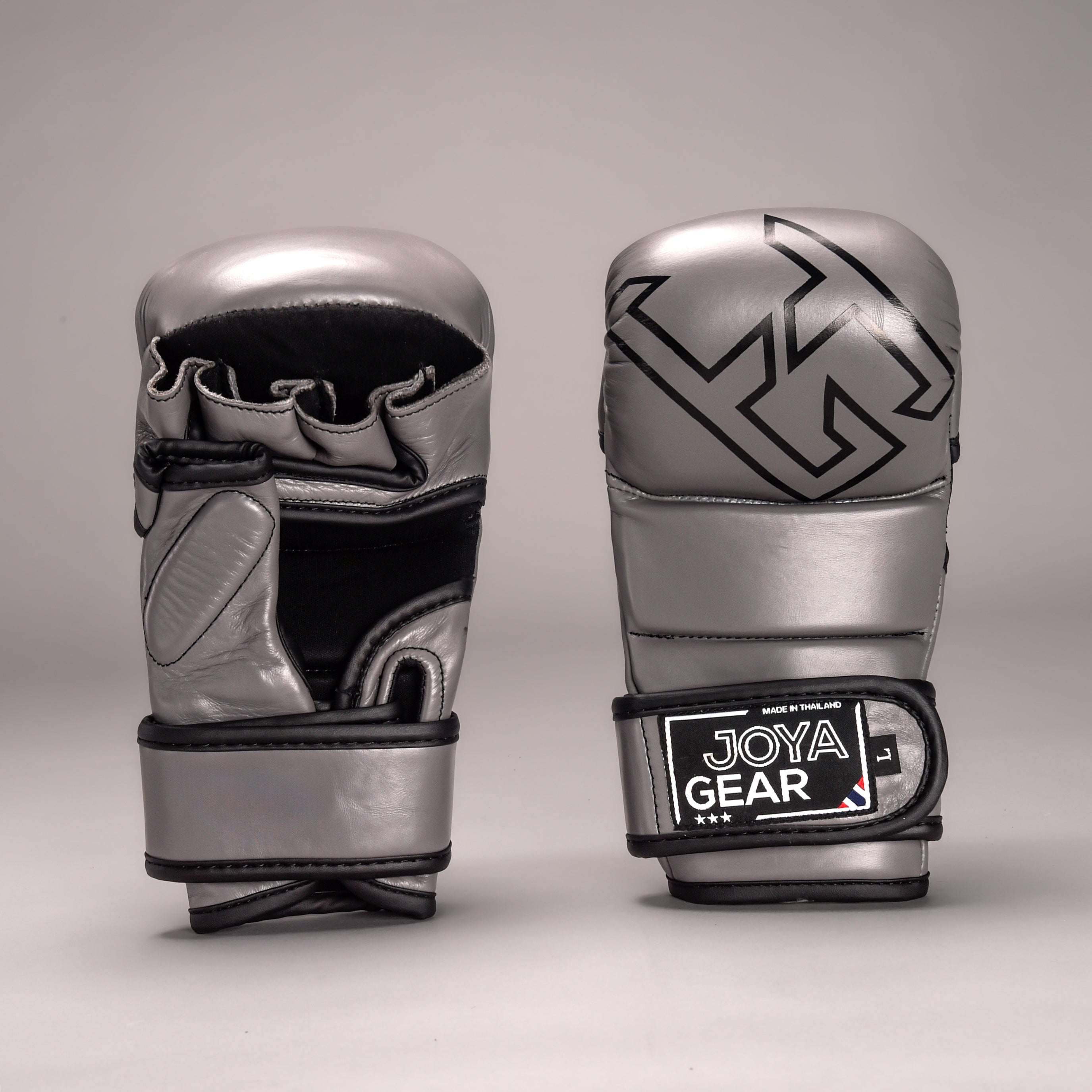 StrikeMMAGrey_JOY5658.jpg