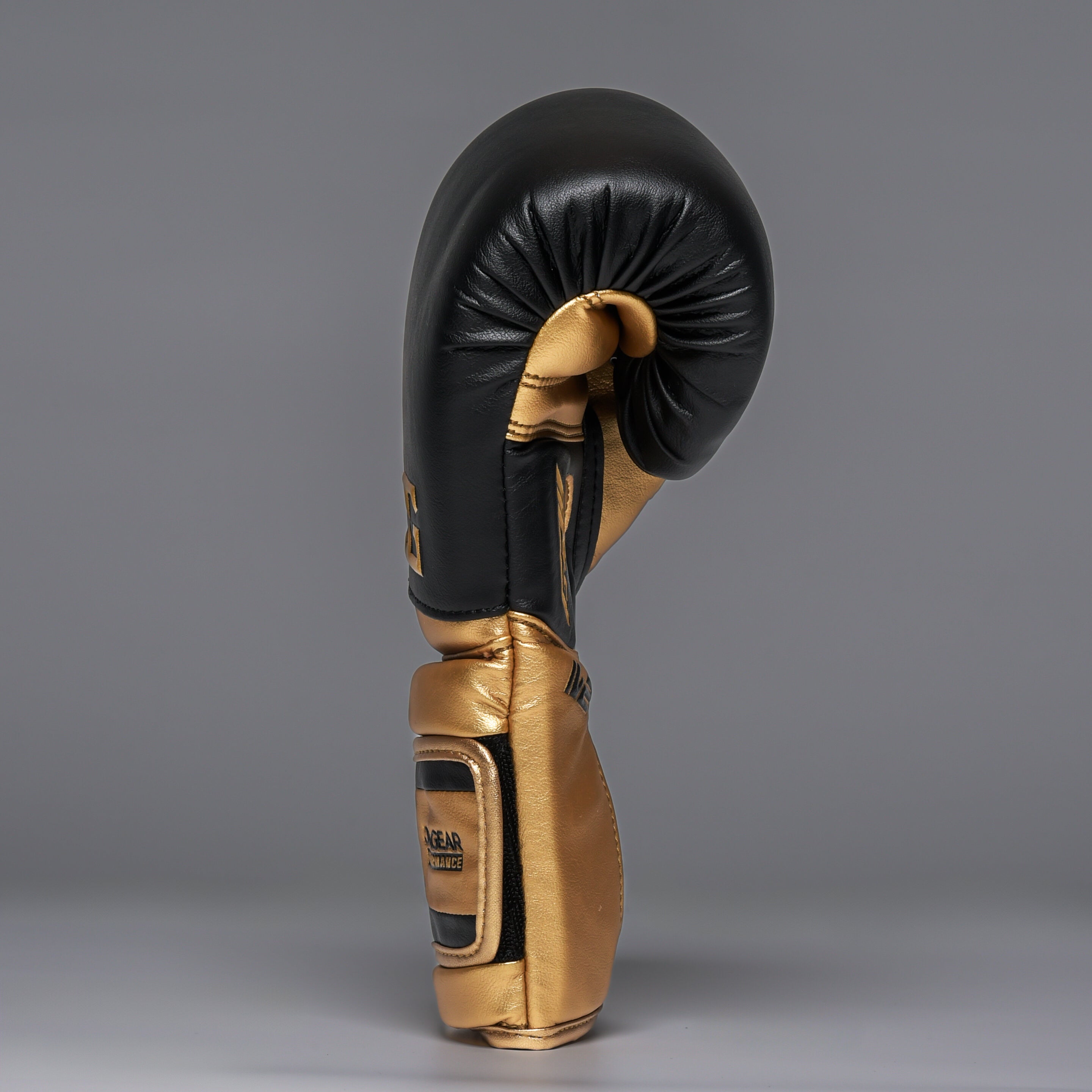 Joyagear Performance V2 Boxing Gloves Black/Gold