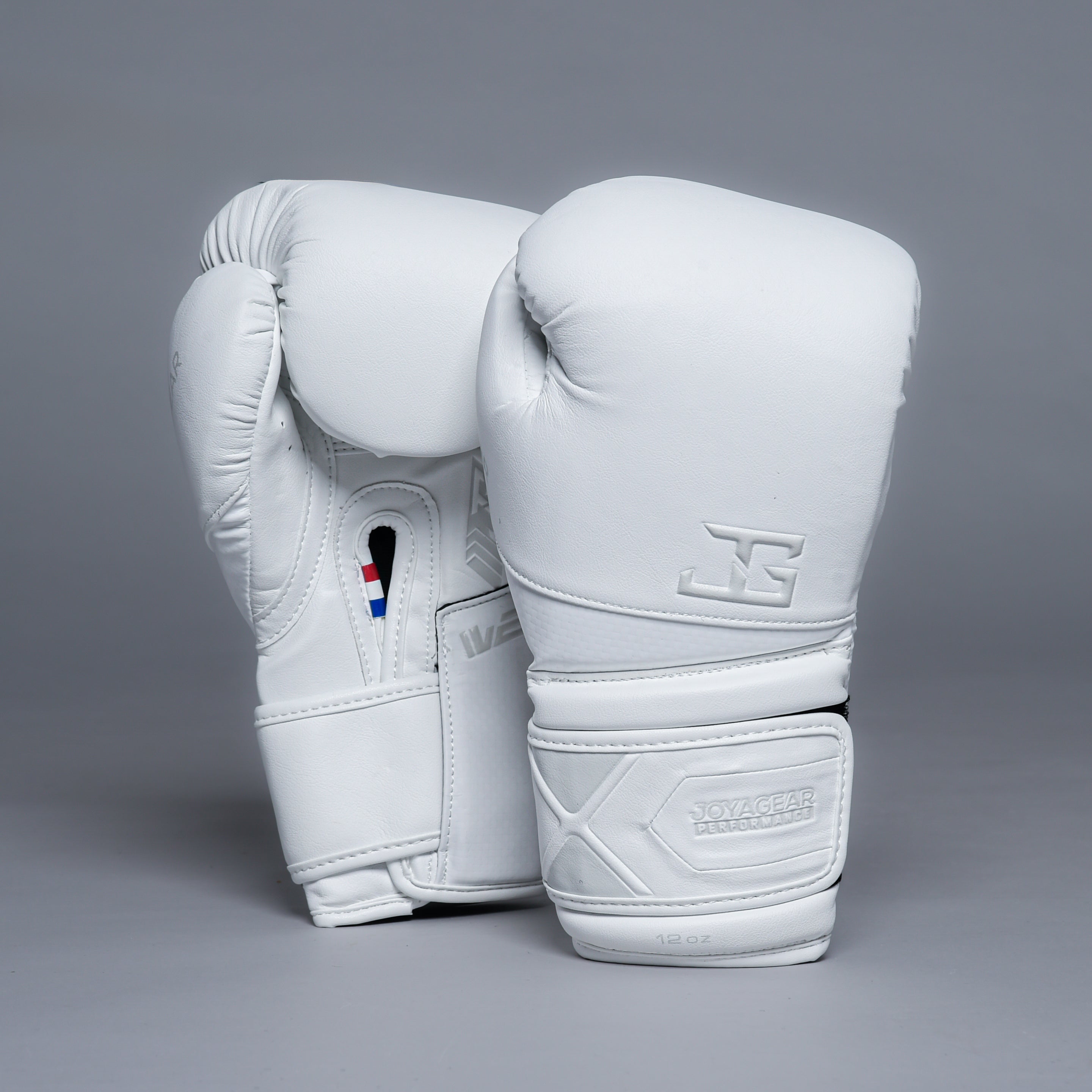 gloves-white_BRX4353.jpg